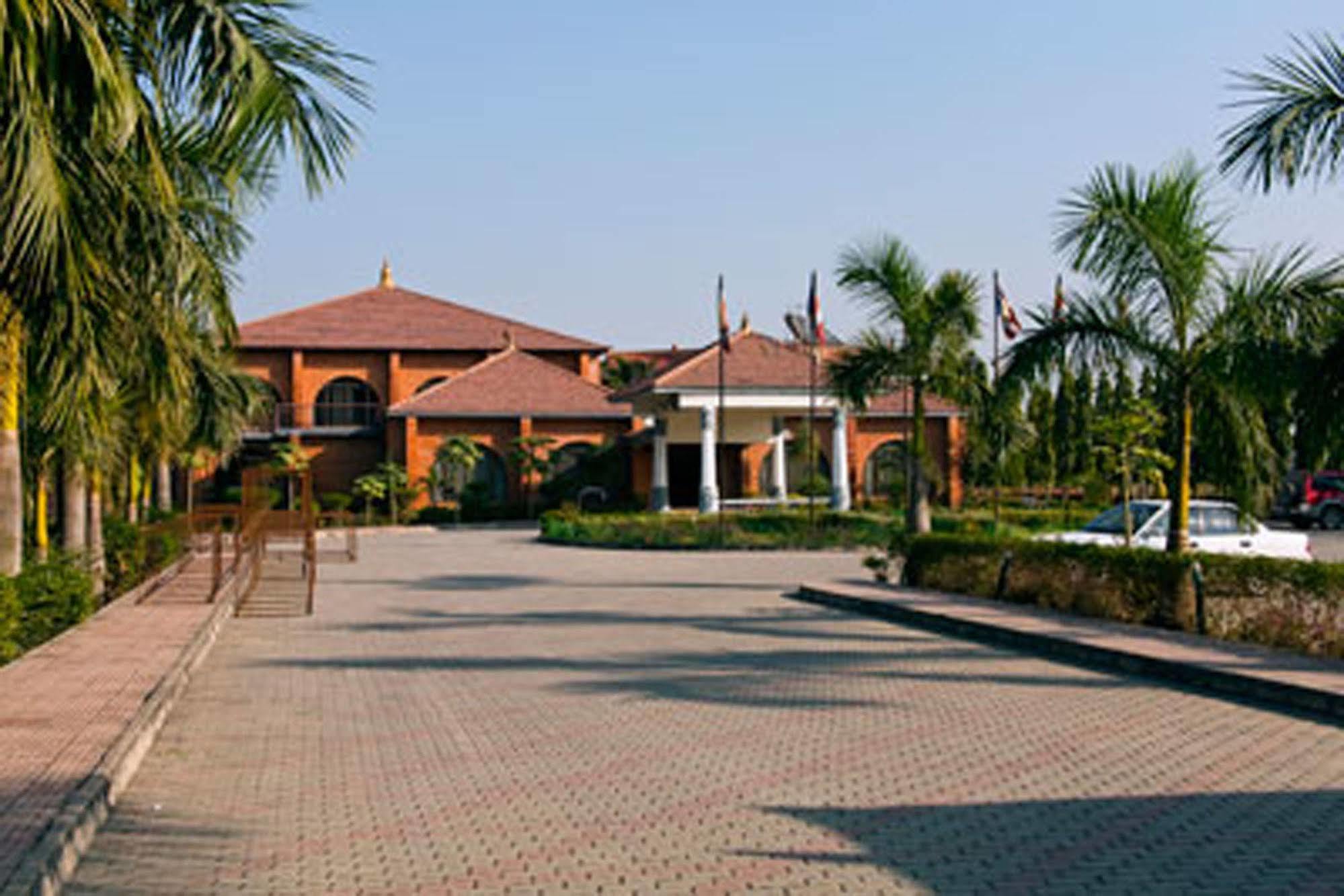 Hotel Lumbini Garden New Crystal Eksteriør billede